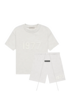 1977 Short Set