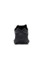 700 V3 Trainers